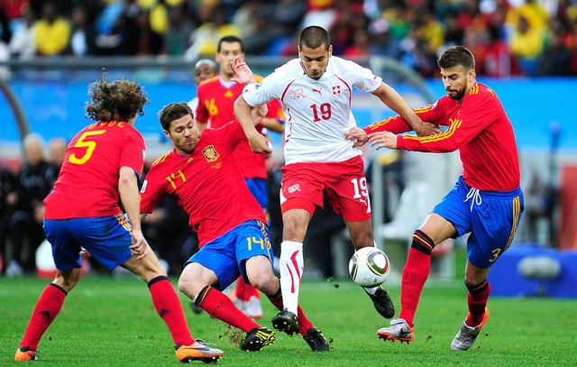 荷兰大胜拉脱维亚，积分榜领先