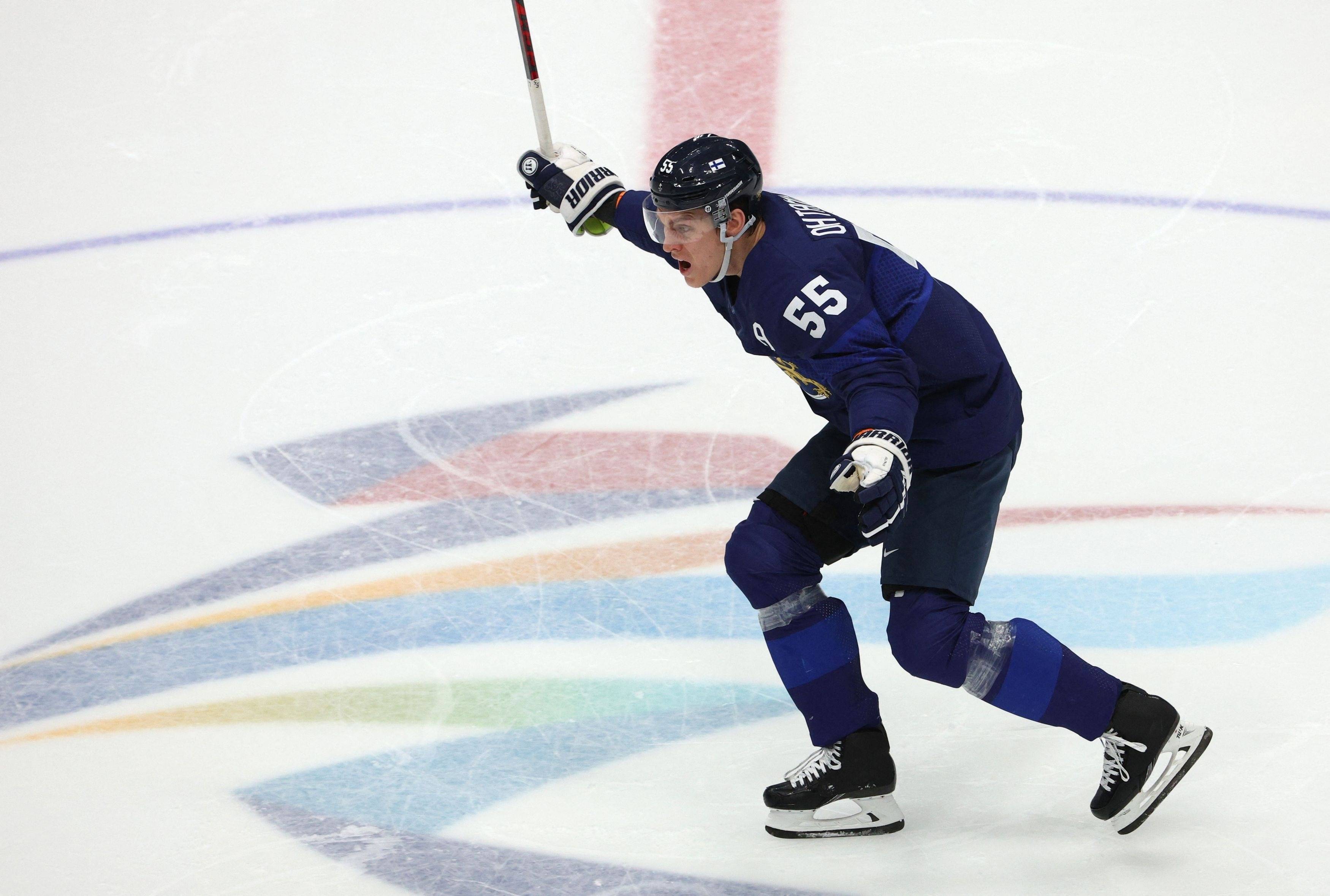 包含荷兰击败冰球强手，实现跨越的词条