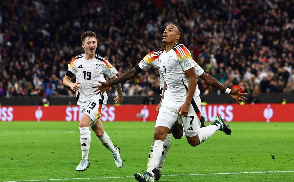 意大利队欧国联豪取连胜，实力出众