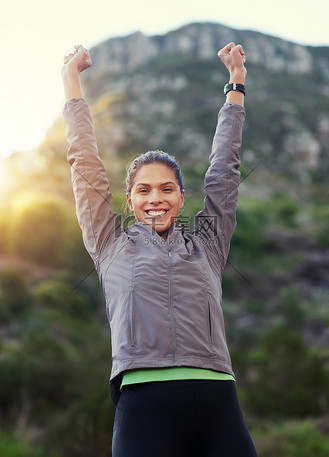芬兰运动员刷新个人最佳纪录，获得金牌
