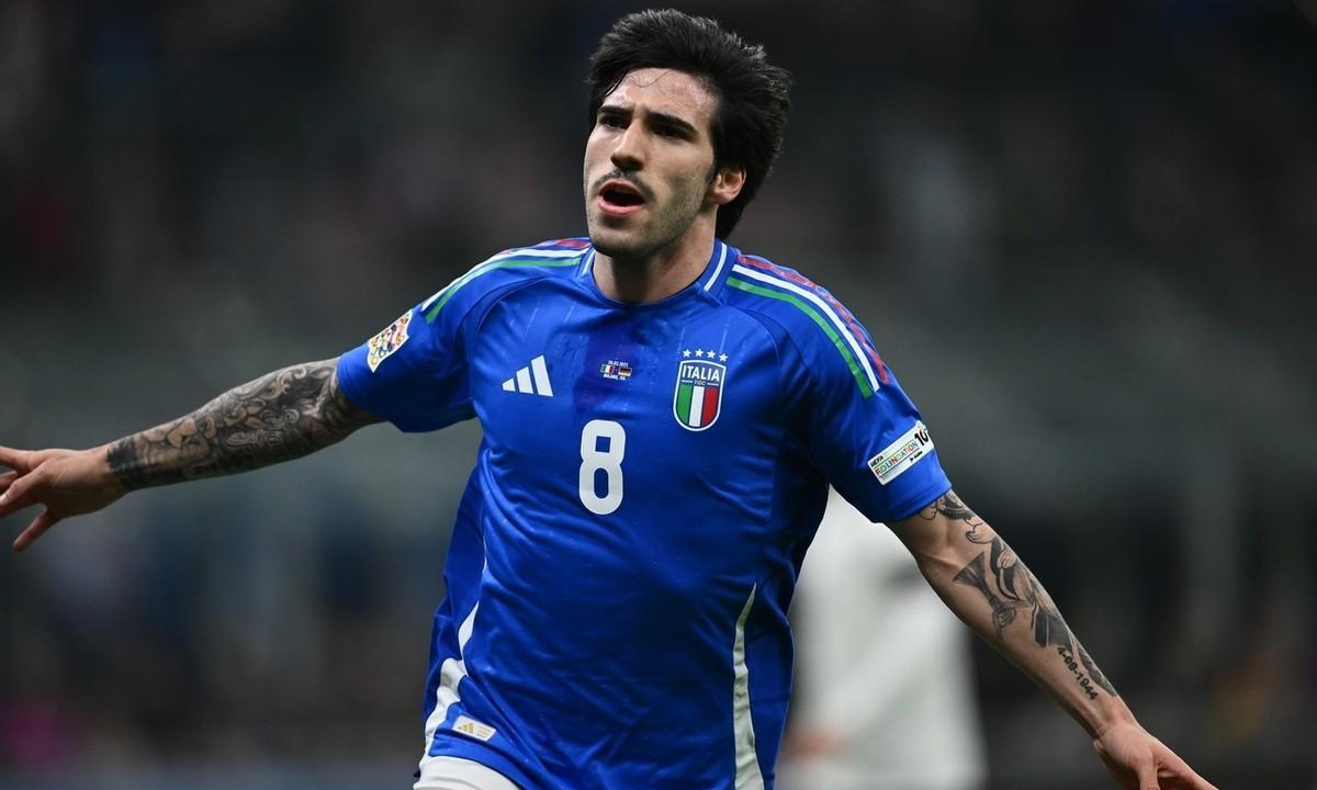 尤文图斯中场组织能力受质疑,教练发声澄清 尤文图斯中场组织能力受质疑,教练发声澄清