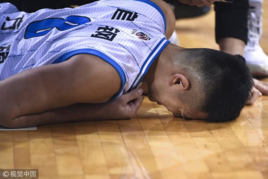 摩纳哥球队遭遇伤病潮，教练组面临困难选择