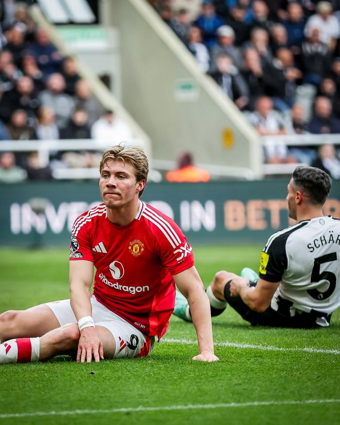 纽卡斯尔联新帅面对保级压力的简单介绍