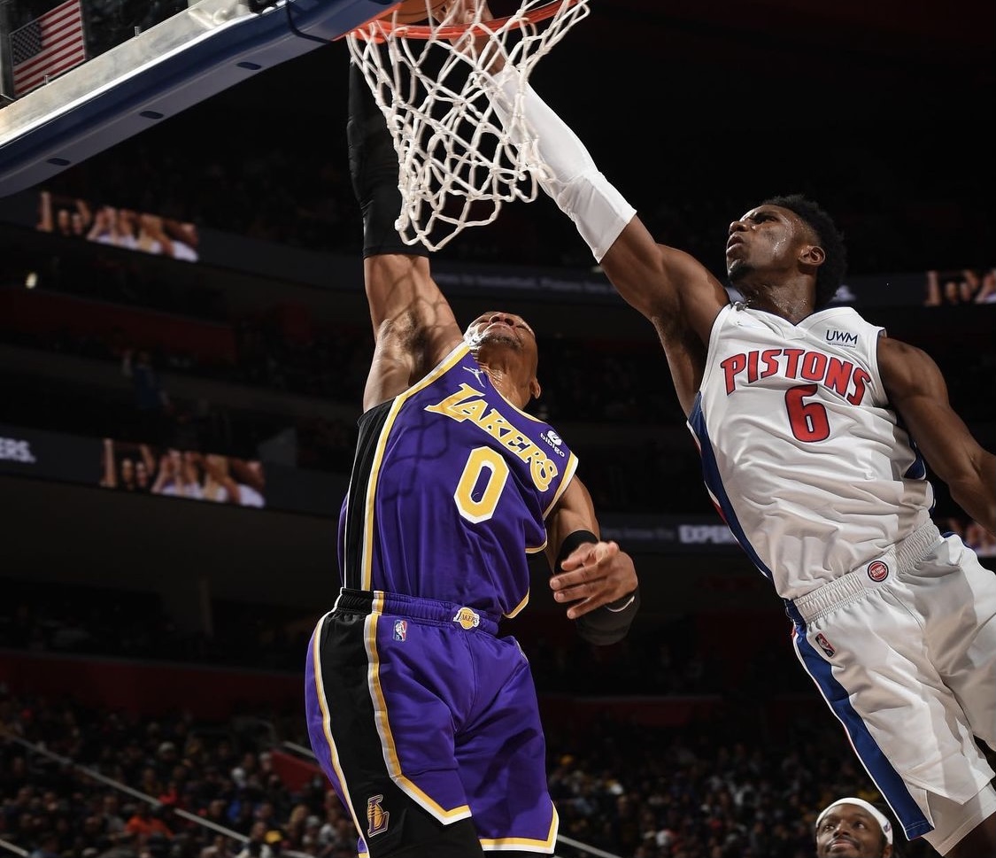 关于尼姆遭遇四连败，积分榜节节倒退的信息