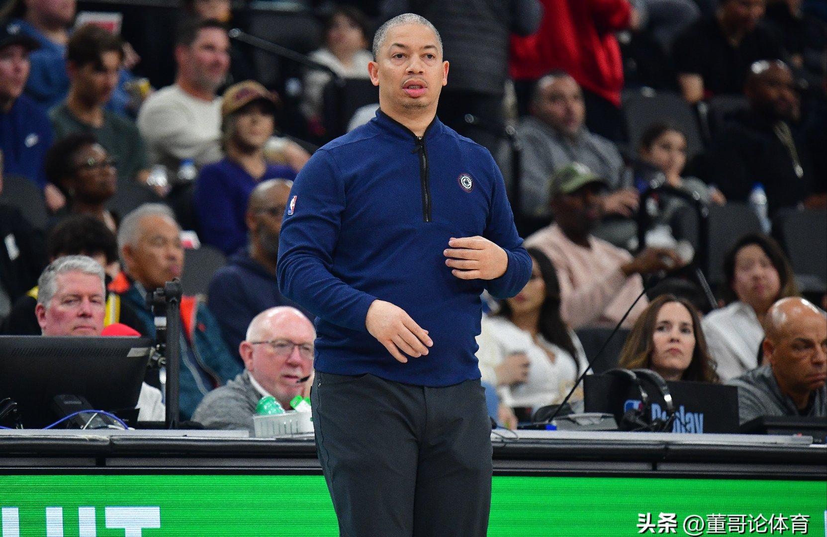 快船横扫灰熊,取得三连胜 快船横扫灰熊,取得三连胜