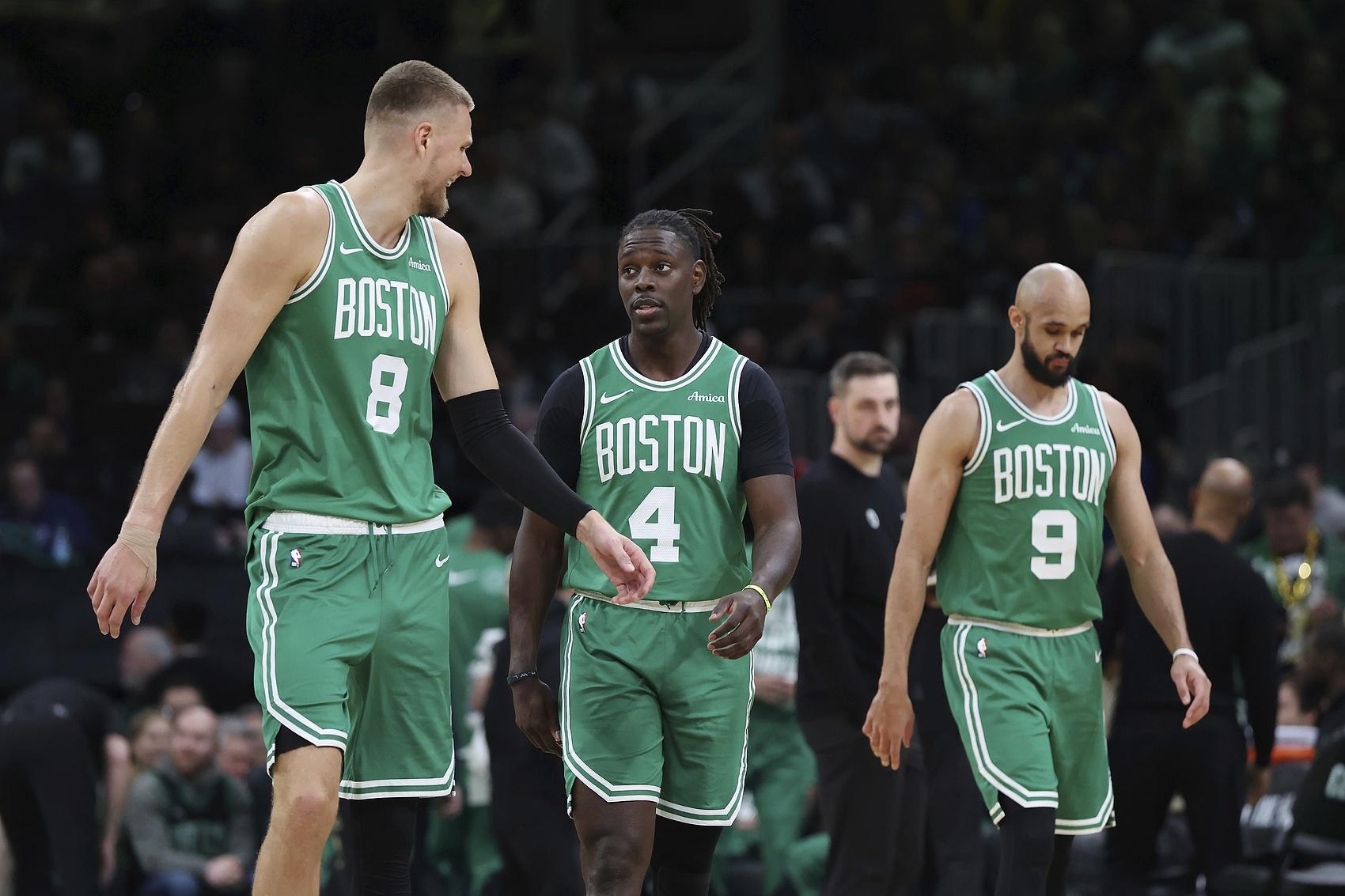 绿军胜鹈鹕豪取五连胜