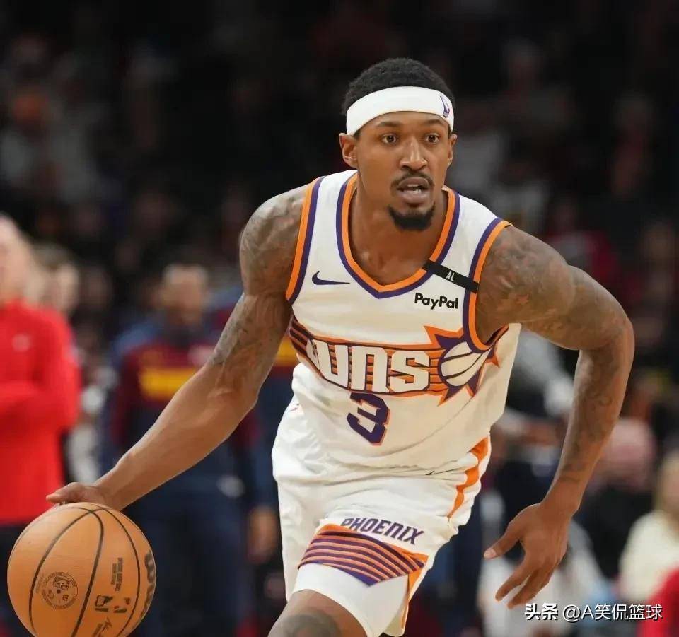 关于独行侠遭步行者横扫，多诺万30分的信息