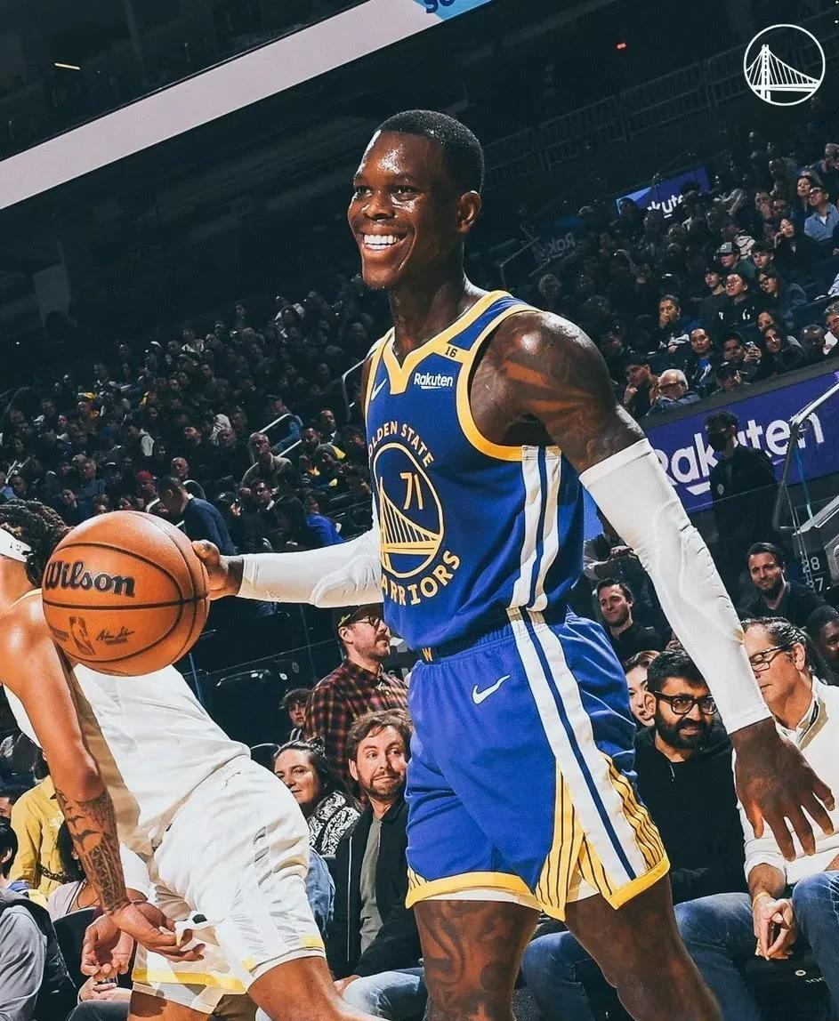 勇士击败爵士，库里砍下27分